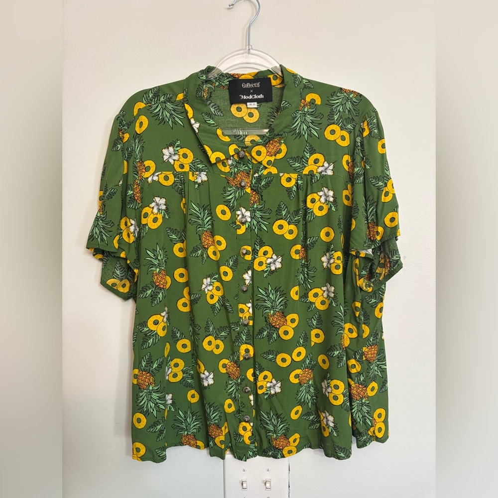 Collectif x ModCloth Tropical Print Top